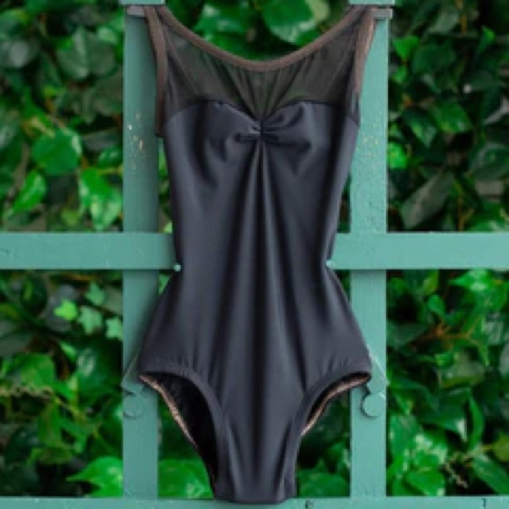 Luckyleo adult small leotard